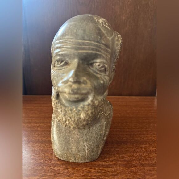 Handcrafted Vintage African SoapStone Bust Sculpture - Picture 6 of 8